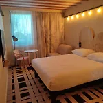 Ibis Styles Hotell