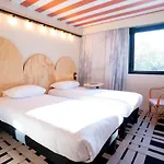 Ibis Styles Hotel 3*