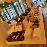 Ibis Styles מלון מונטובן