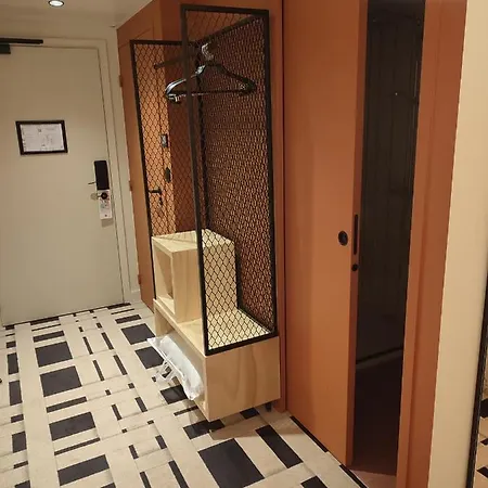 Ibis Styles Μοντωμπάν