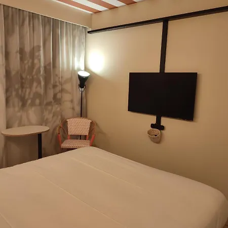 Ibis Styles Μοντωμπάν