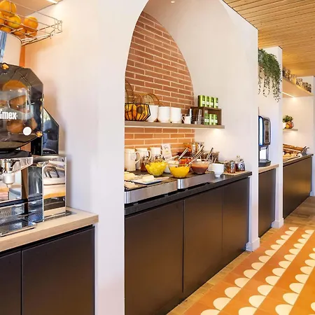 Ibis Styles Hotell 3*