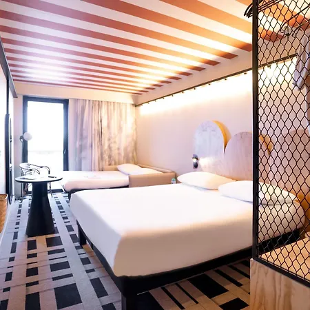 Ibis Styles Hotell 3*