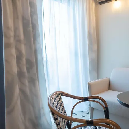 호텔 Ibis Styles 3*