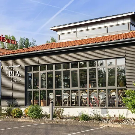فندق Ibis Styles مونْتوبا